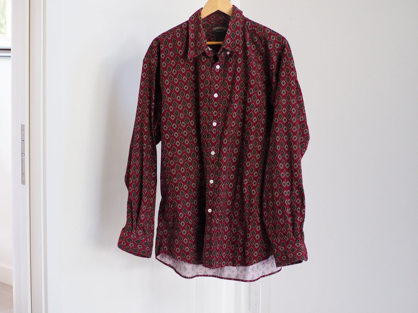 90s Cambridge Classics Paisley Corduroy Button Down Clothes - Cambridge Classics - Afterthought Vintage