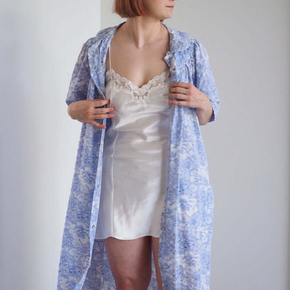 Vintage 1970s Crowntuft Periwinkle Blue Floral Sleep Robe Clothes - Afterthought Vintage
